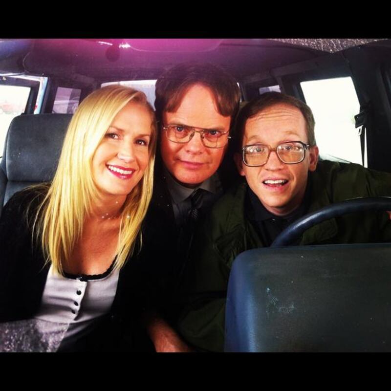 galleries/2012/10/28/oprah-winfrey-zooey-deschanel-more-celebrity-twitter-pictures-photos/rainn_wilson_ge1oyy