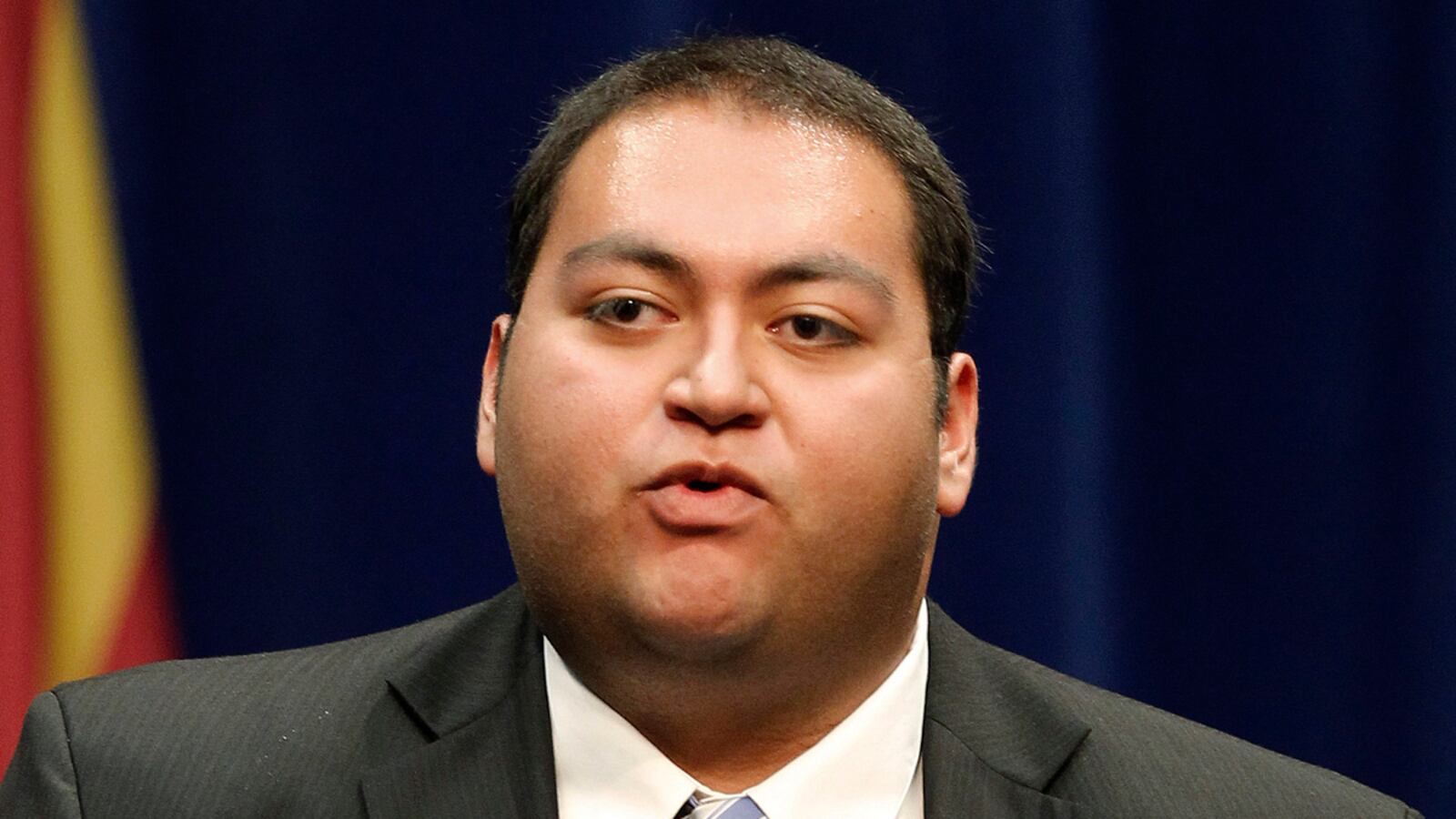 cheats/2011/07/11/giffords-hero-intern-to-throw-first-pitch/giffords-hero-intern-cs_seujon