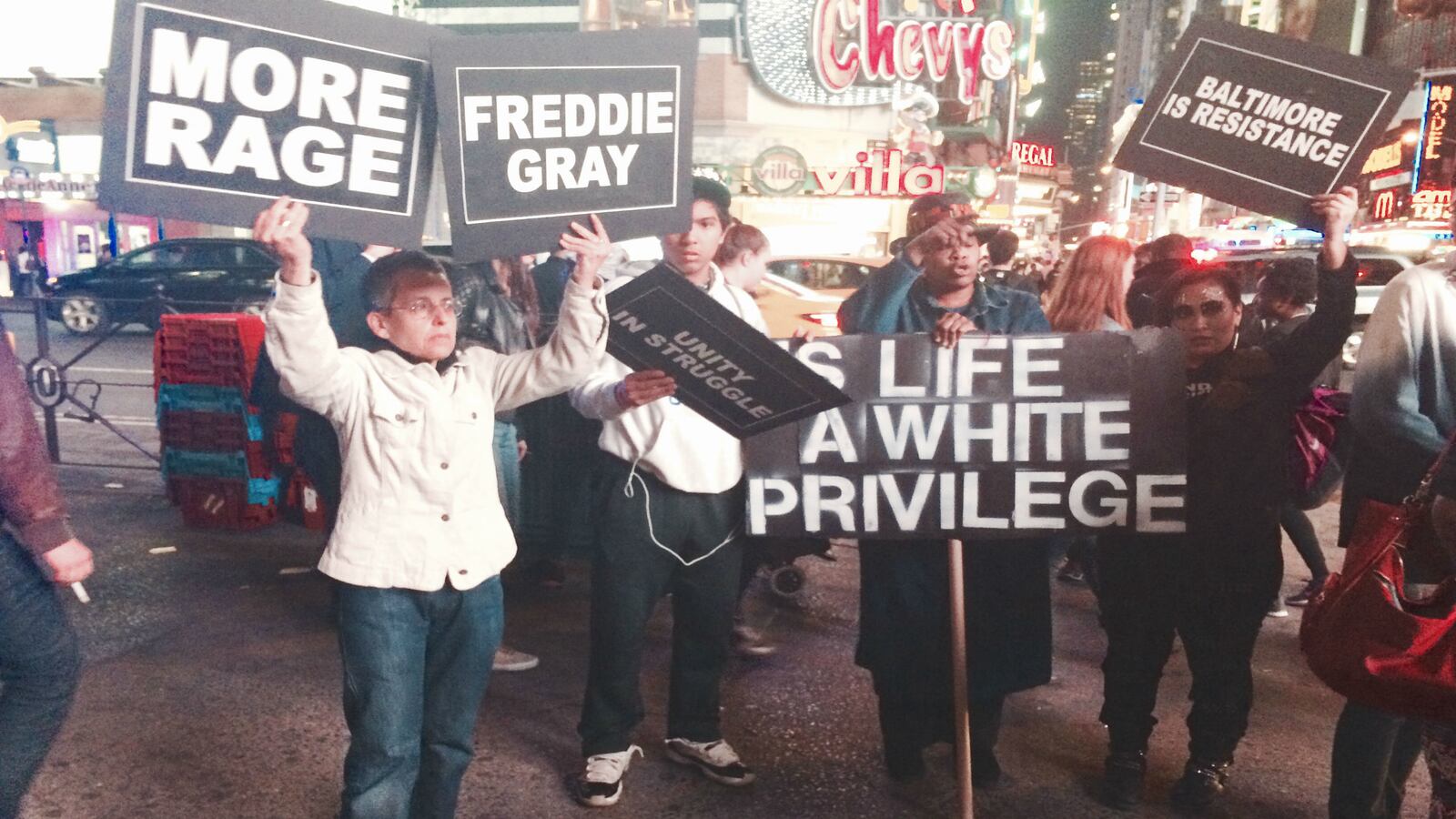 articles/2015/04/30/cops-arrest-60-as-protests-spread-to-new-york/150430-nestel-new-york-protest_mwibcd