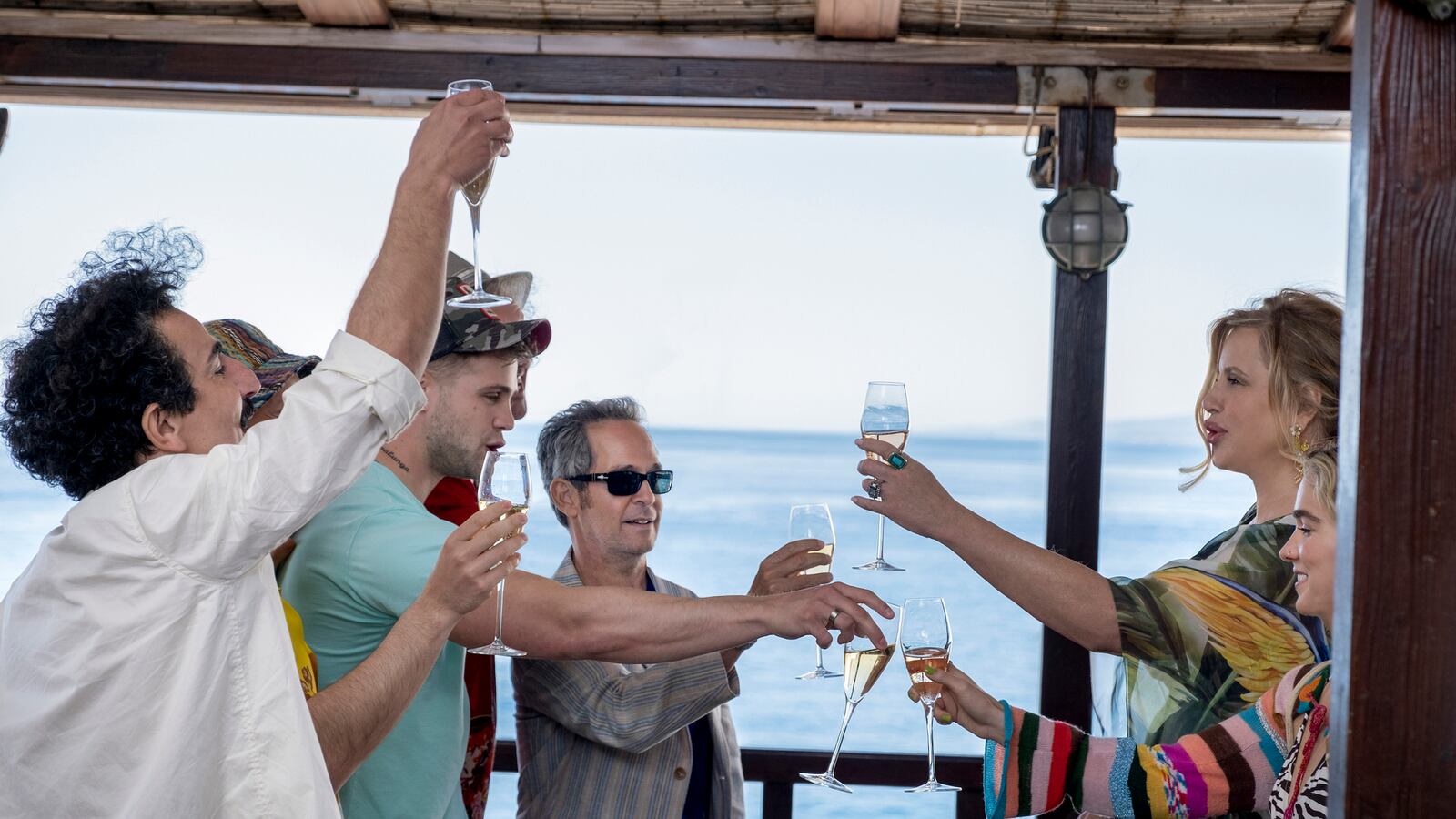 francesco-zecca-as-matteo-leo-woodall-as-jack-tom-hollander-as-quentin-jennifer-coolidge-as-tanya-mcquoid-hunt-haley-lu-richardson-as-portia_s2i0sk