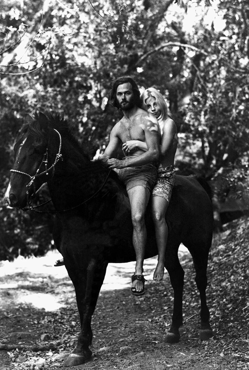 galleries/2015/09/07/classic-movie-stars-at-their-grittiest/150819-dennis-stock-03_omw1r3