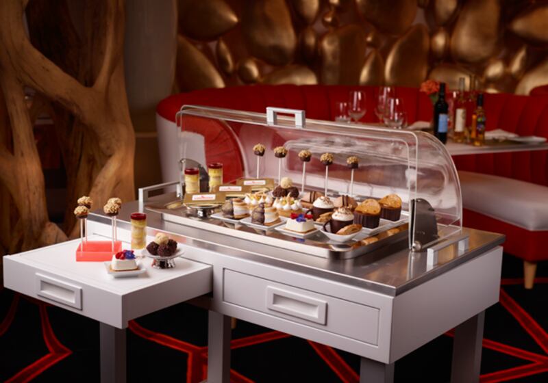 galleries/2010/11/18/america-s-hottest-new-restaurants/best-restaurants---lakeside-grill_sk4rz4