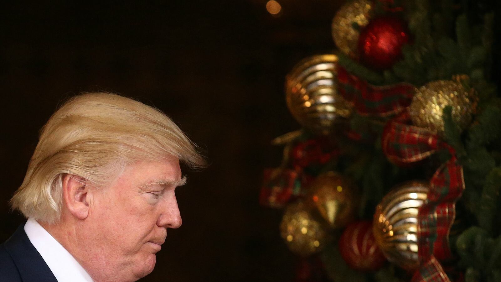 cheats/2016/12/22/report-trump-considering-tariff-on-foreign-imports/161221-trump-tariff-foreign-imports-cheat_llnuyd