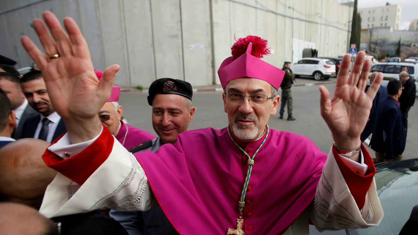 171225-bethlehem-trump-cheat_cjol3x