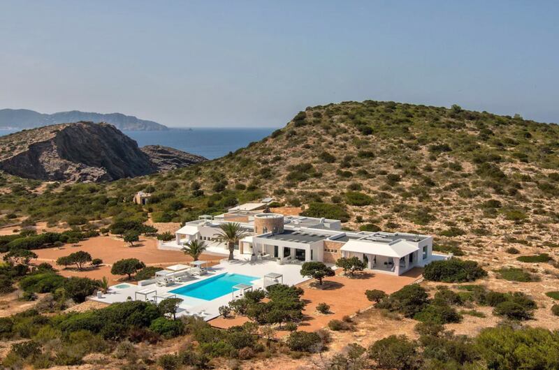 210511_OMG_Ibiza_03_ekeche