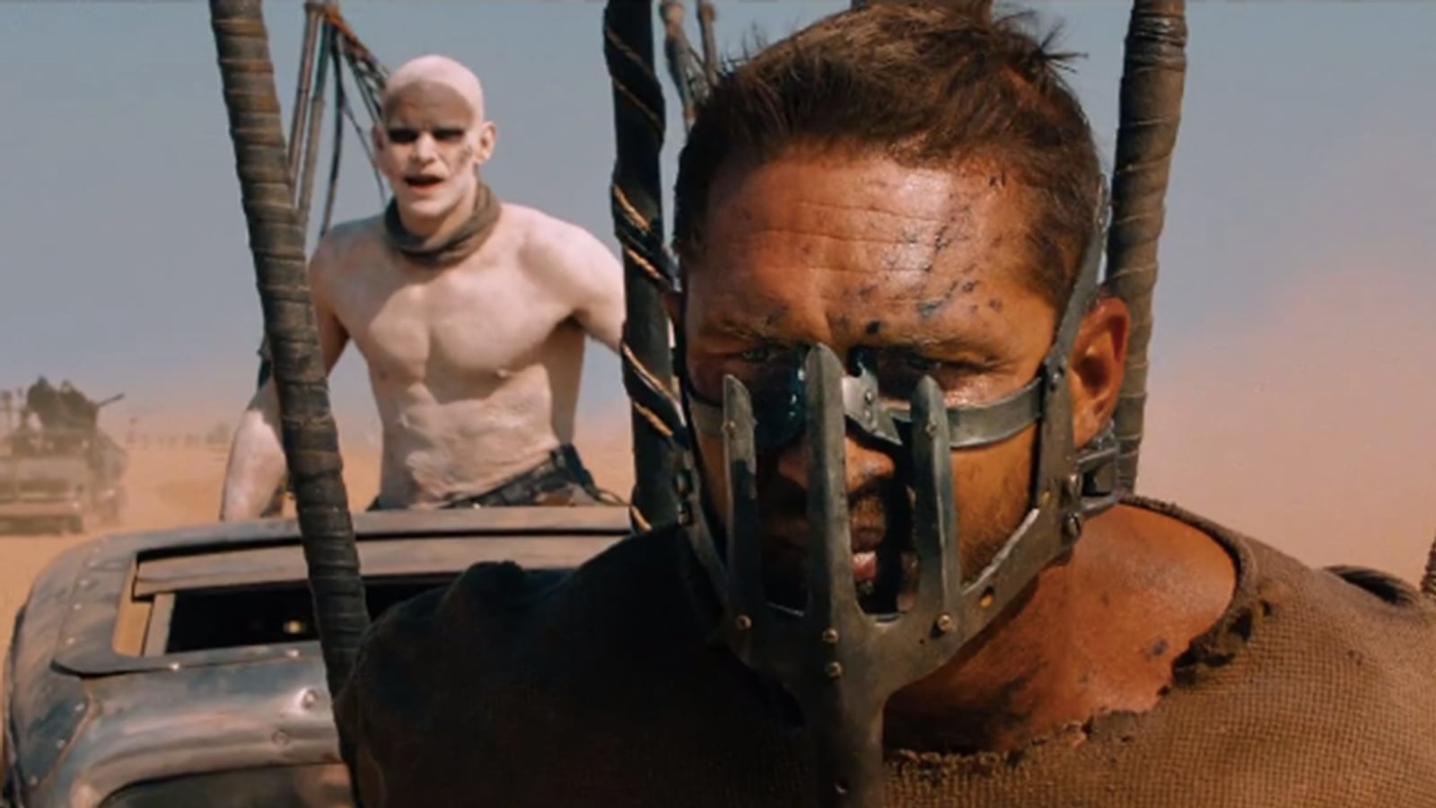 articles/2014/07/27/watch-the-best-footage-from-comic-con-14-interstellar-ant-man-batman-v-superman-more/140727-stern-tease_aypwyb