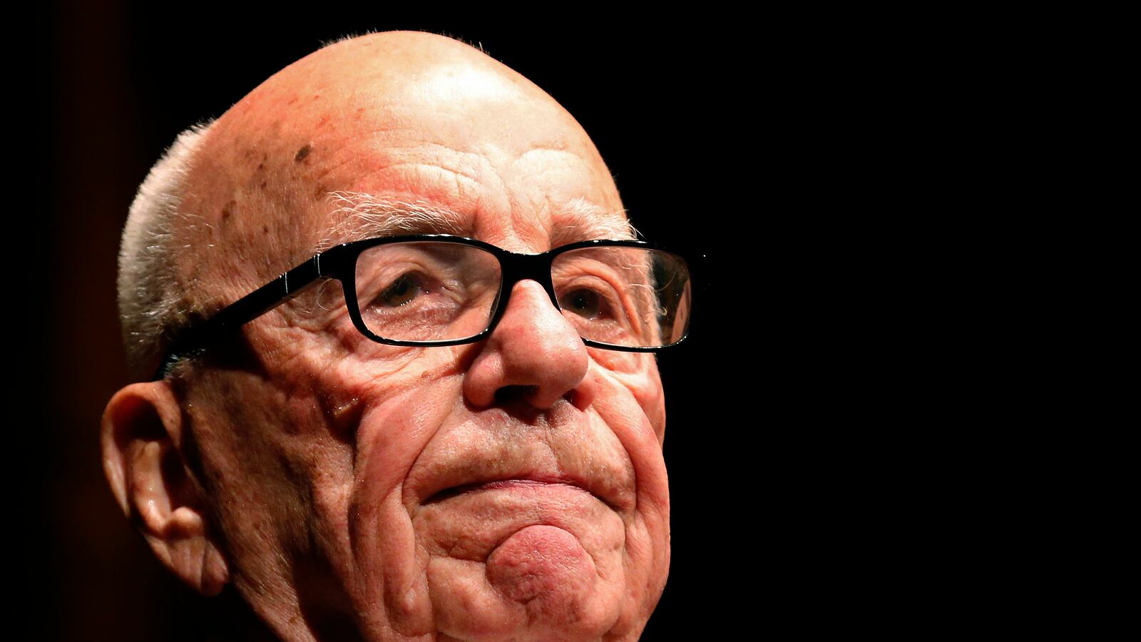 articles/2014/06/25/rupert-murdoch-s-trouble-has-only-just-begun/140625-hines-murdoch-tease_zhs3iq