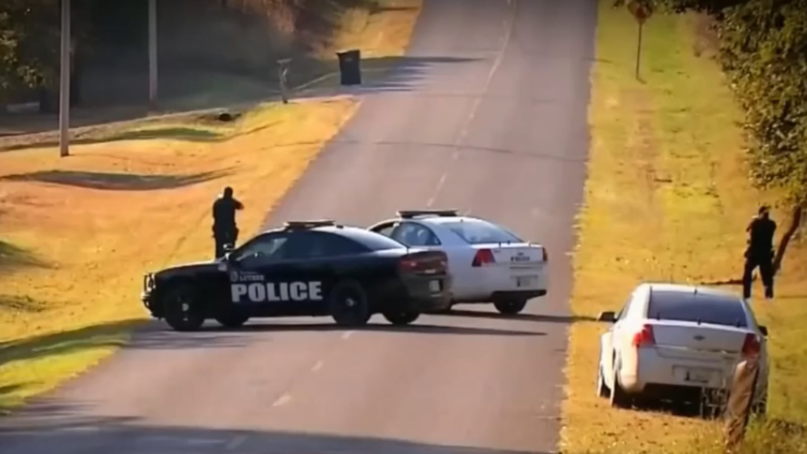 cheats/2016/10/27/police-violent-fugitive-has-hit-list/161026-police-oklahoma-fugitive-hit-list-cheat_mteapj