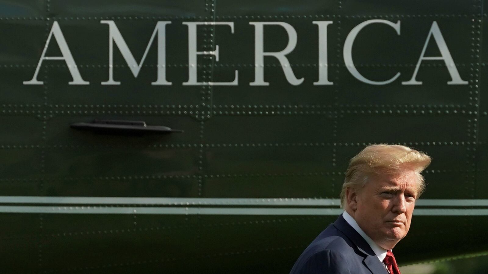 180628-trump-scotus-pick-meetings-cheat_bnc6yg