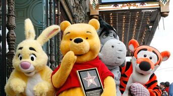 cheats/2009/01/10/new-pooh-in-august/winnie-the-pooh_jpbls5