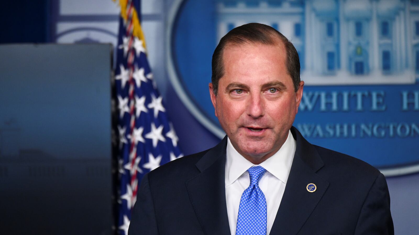 2020-08-23T221743Z_744084888_RC2YJI9JL45B_RTRMADP_3_HEALTH-CORONAVIRUS-USA-TRUMP_fvkiak