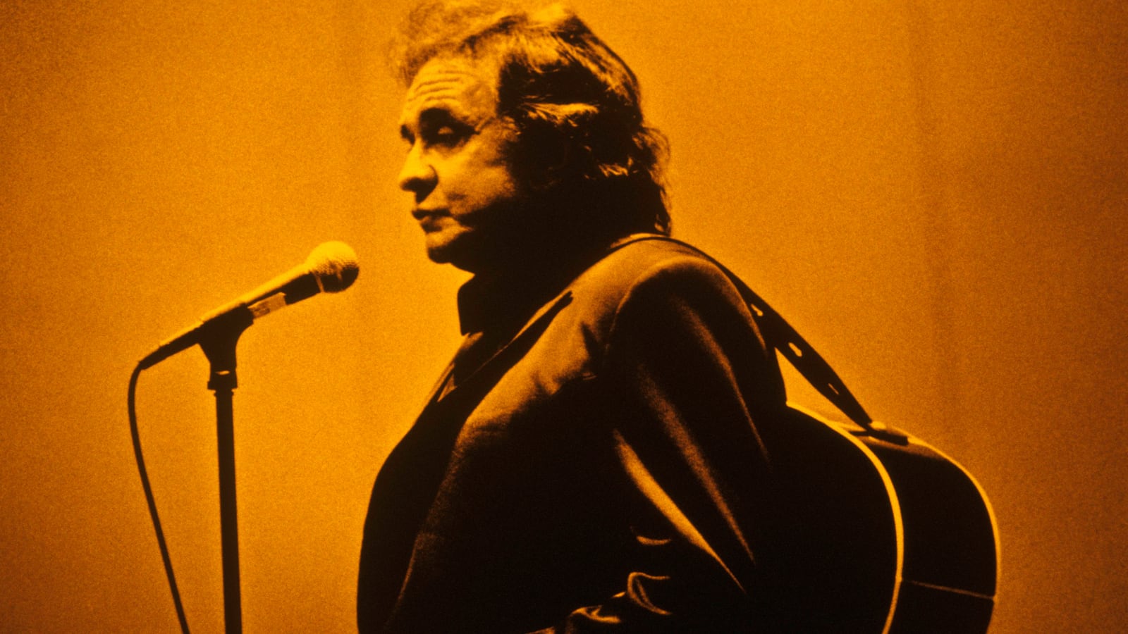 articles/2014/03/18/the-inside-story-of-johnny-cash-s-legendary-lost-lp-out-among-the-stars/140317-romano-cash-tease_gom6r9