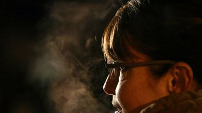 cheats/2008/11/16/palinrsquos-alaska-offers-cold-comfort/sarah-palin-3_l1nrzd