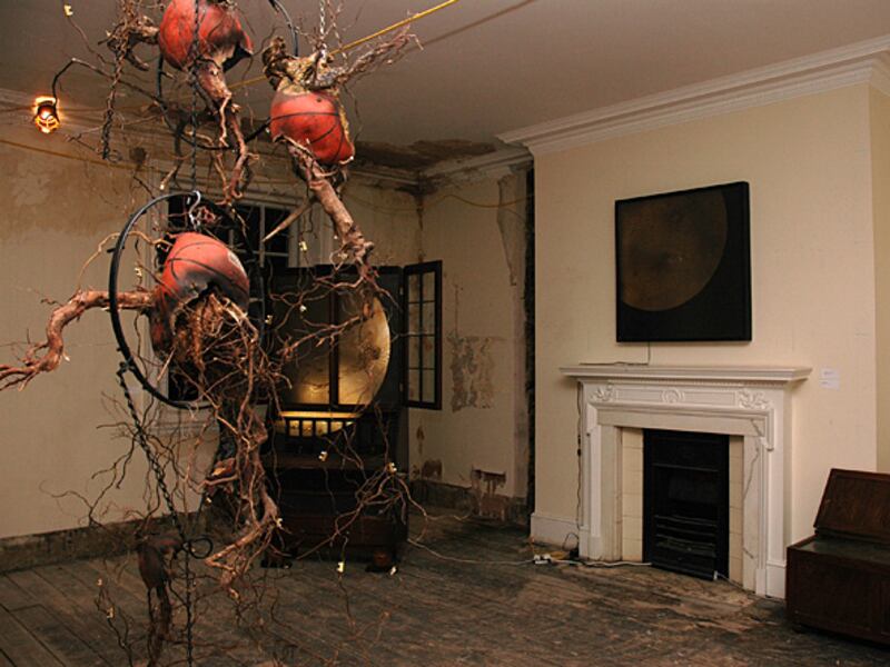 galleries/2009/10/15/the-age-of-the-marvellous/marvellist-6_llrhqb