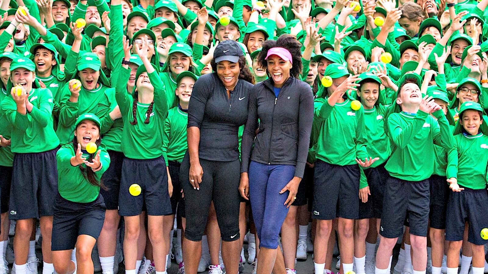 articles/2017/01/27/2017-australian-open-watch-live-stream-online-finals-full-schedule-ao-venus-serena-williams/170127-serena-venus-williams-australian-open-tease_zm0evr