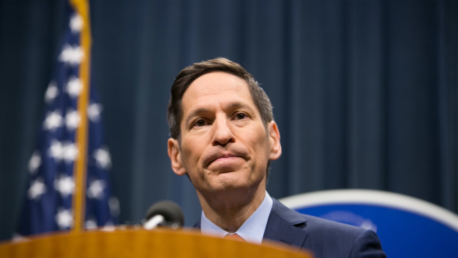 cheats/2014/10/16/dallas-nurse-called-cdc-before-flight/141016-ebola-flight-cheat_fnfpx0