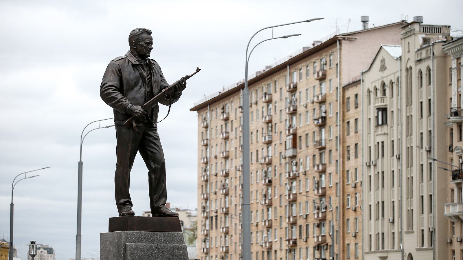 170919-mikhail-kalashnikov-ak47-hero_jot2wk