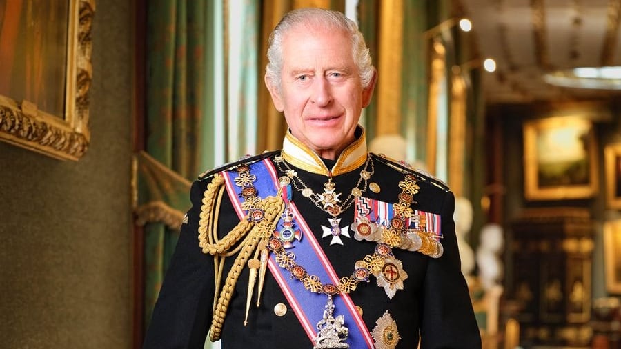 A free portrait of King Charles was widely snubbed in Britain.