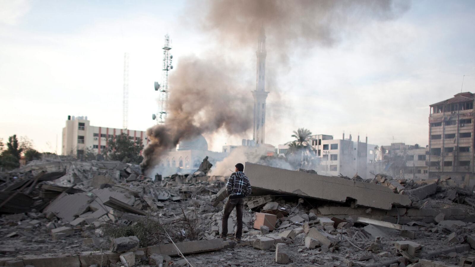 articles/2012/11/21/the-gaza-prison/gaza-prison-youth-topol-tease-new_cy2pg0