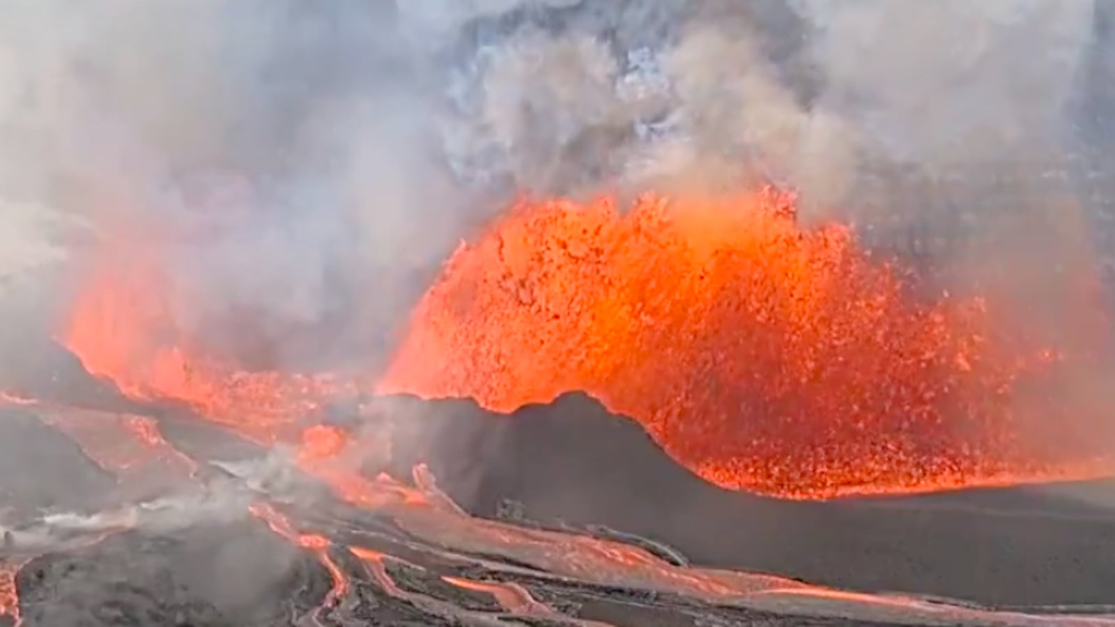 Kilauea erupts