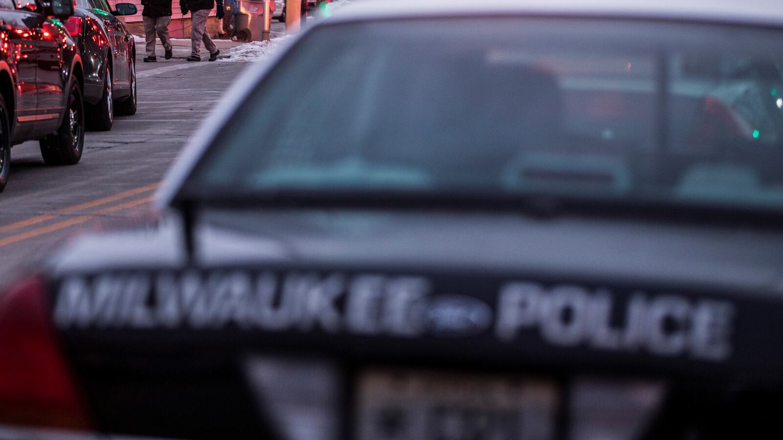 2020-02-27T014805Z_1929850684_RC2P8F9MQSHX_RTRMADP_3_WISCONSIN-SHOOTING_cj3hry