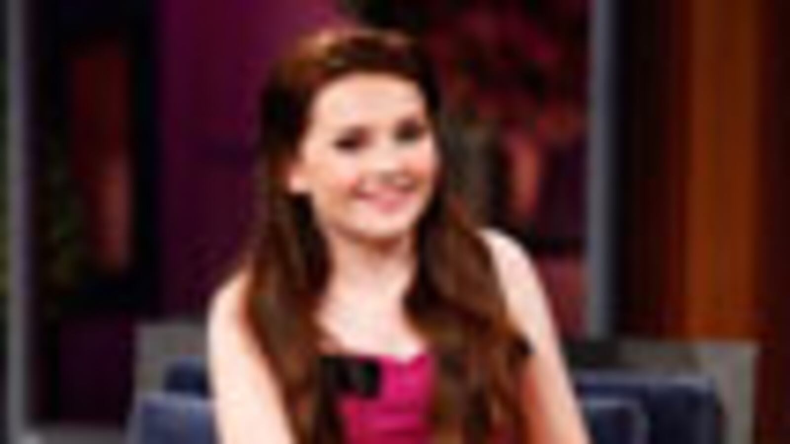 cheats/2009/10/28/abigail-breslin-to-play-helen-keller/abigail-breslin_lklwgs