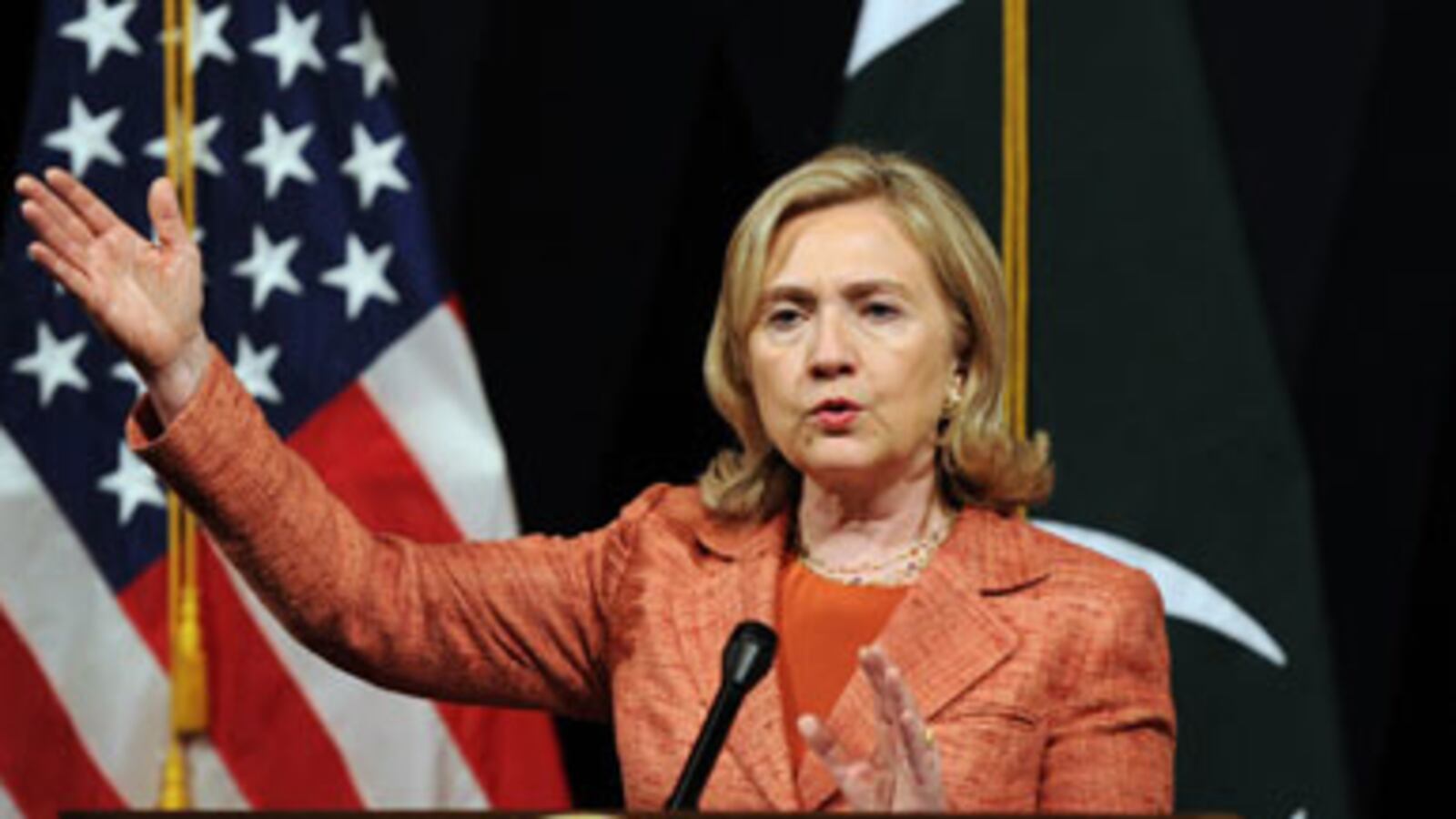 cheats/2011/05/27/clinton-makes-surprise-trip-to-pakistan/hillary-pakistan_ttl2xc