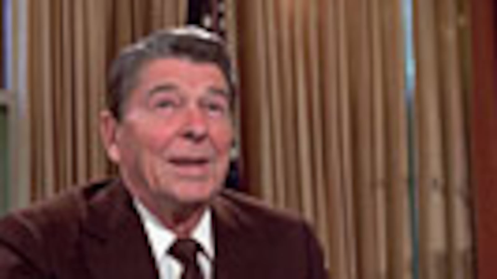 articles/2008/11/04/obama-is-the-new-reagan/hart-obama-new-reagan_3391_fkd8jj