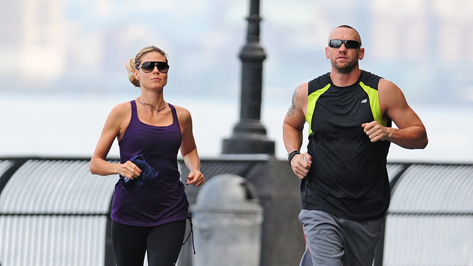 galleries/2011/05/18/affairs-with-the-help/dating-the_bodyguard-klum_sizxg8