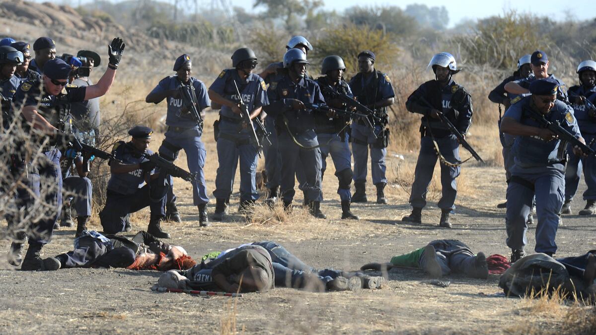 cheats/2012/09/02/s-africa-to-drop-miners-charges/south-africa-miners-cheat_x6xgd4