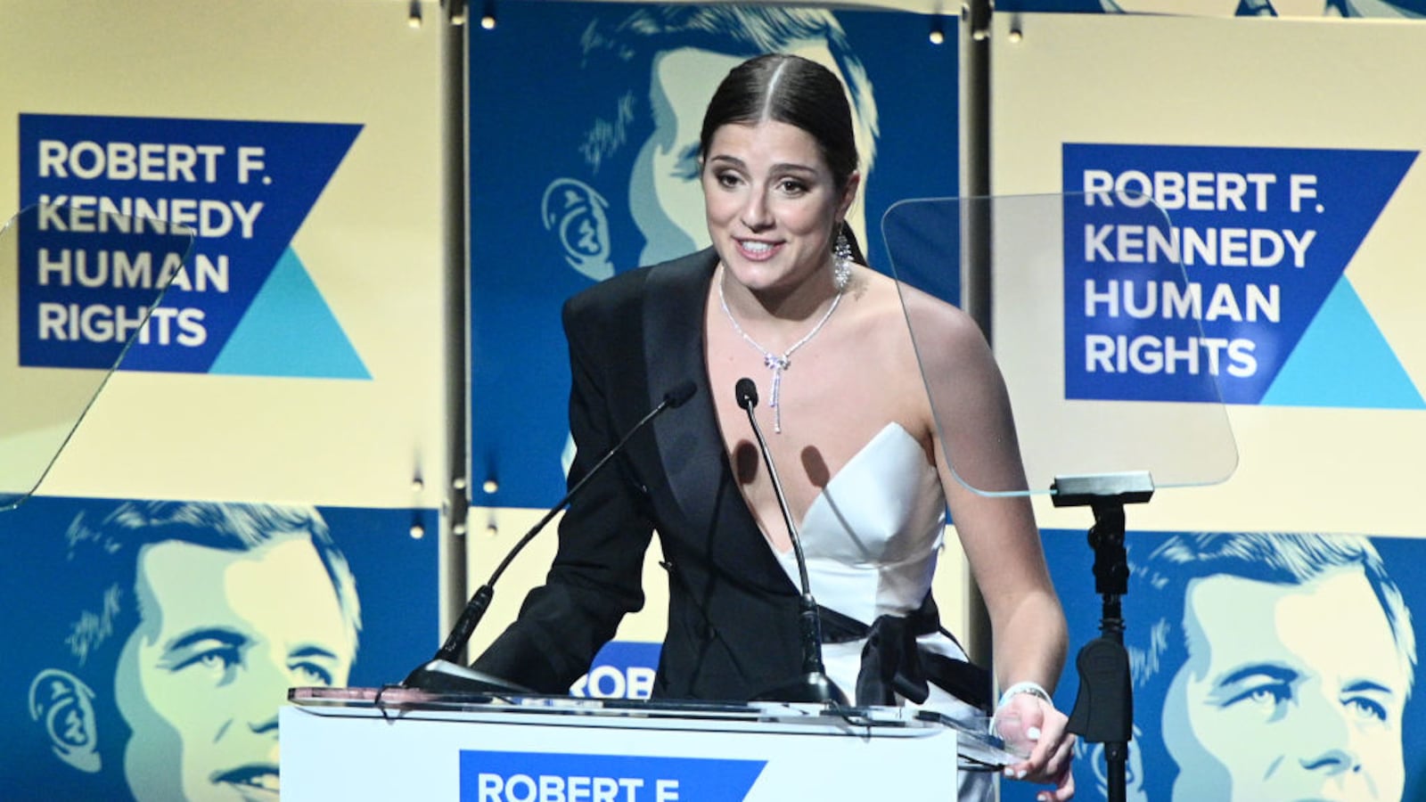 GettyImages-1193628035_sxmdpq