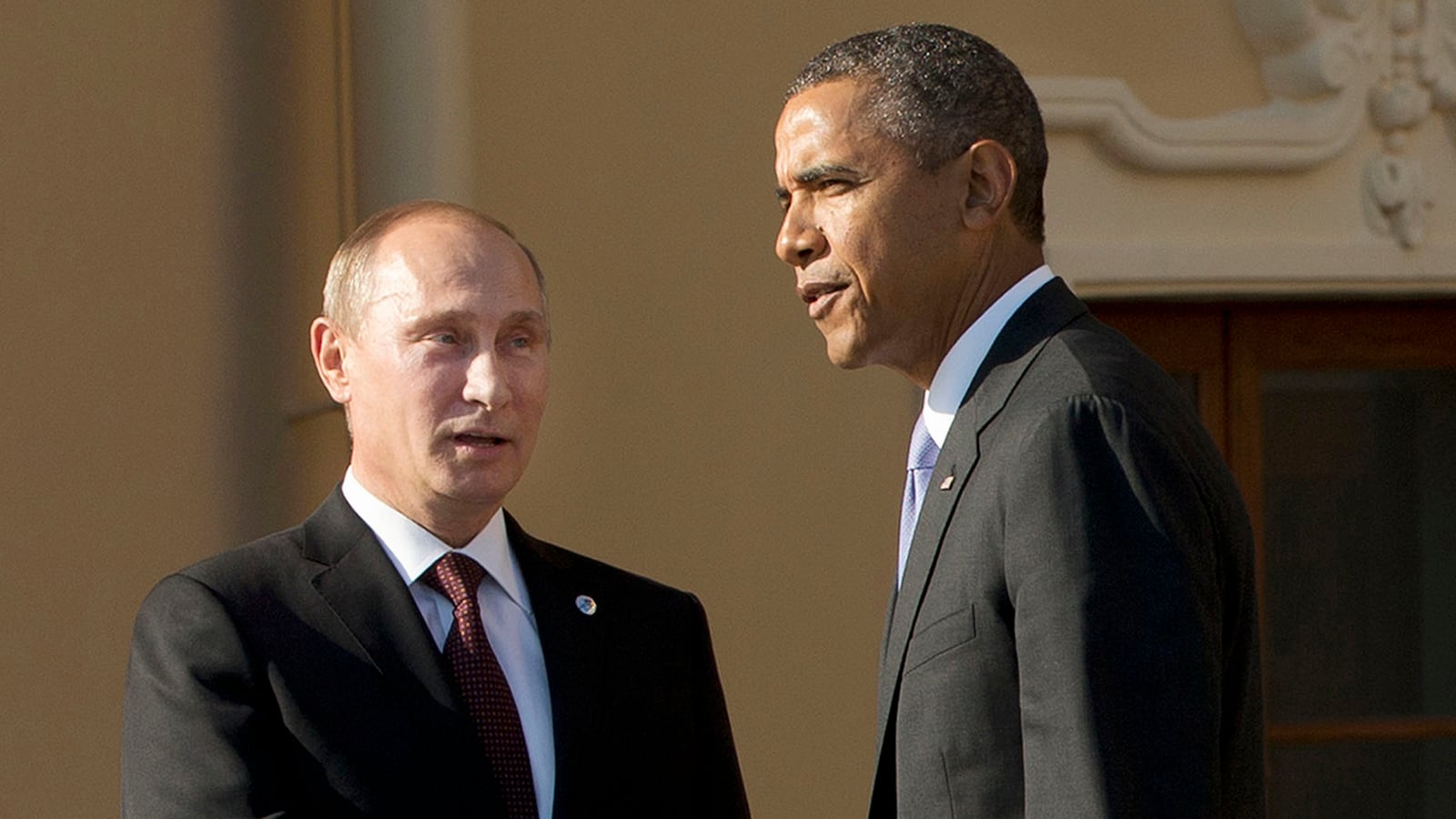 cheats/2014/04/14/putin-to-obama-we-re-not-meddling/140414-putin-obama-cheat_pyi3d6