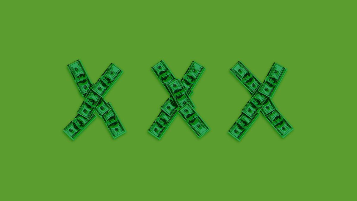 230322-how-to-payoff-a-pornstar-hero_tq7y7e