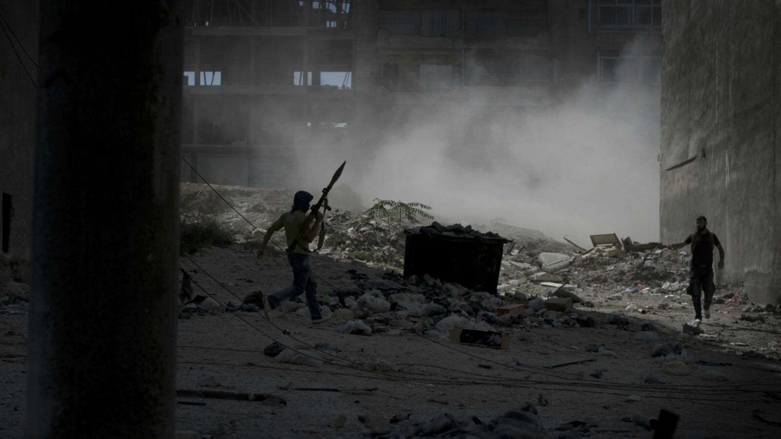 cheats/2012/09/29/fire-consumes-historic-aleppo-market/fighting-aleppo-historic-market-fire-cheat_bo3kln