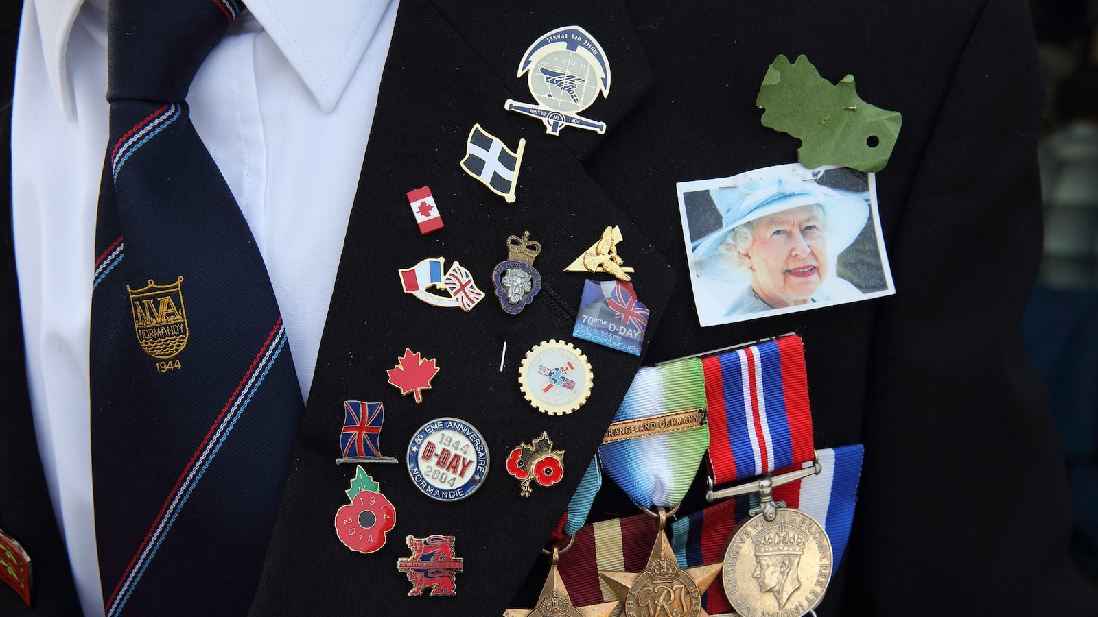 articles/2014/08/14/britain-s-high-tech-new-plan-to-rule-the-waves/140813-sweetman-navy-tease_kvtktu