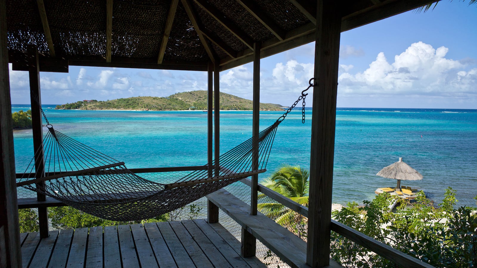 galleries/2013/11/04/eight-rustic-but-luxurious-beach-escapes-photos/rustic-beach-virgin_gmhhg4