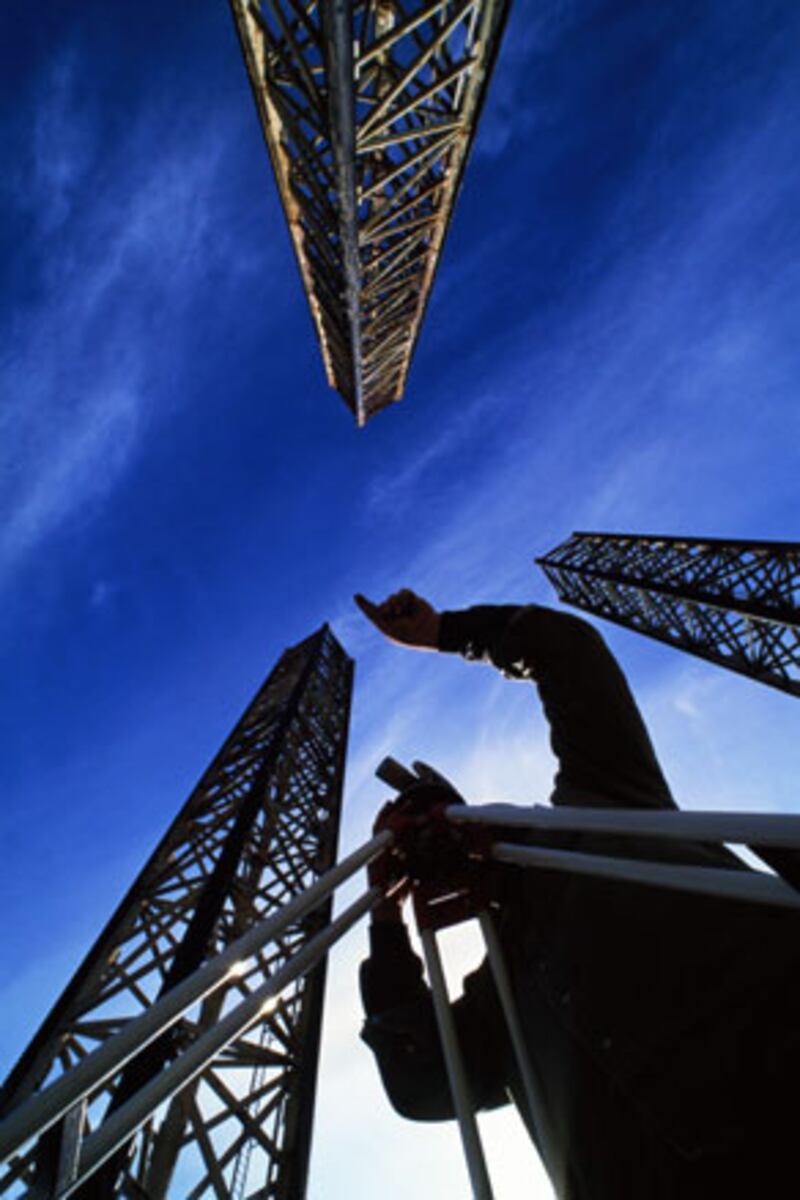 galleries/2009/11/04/hot-jobs/hot-jo4_v7qnw5