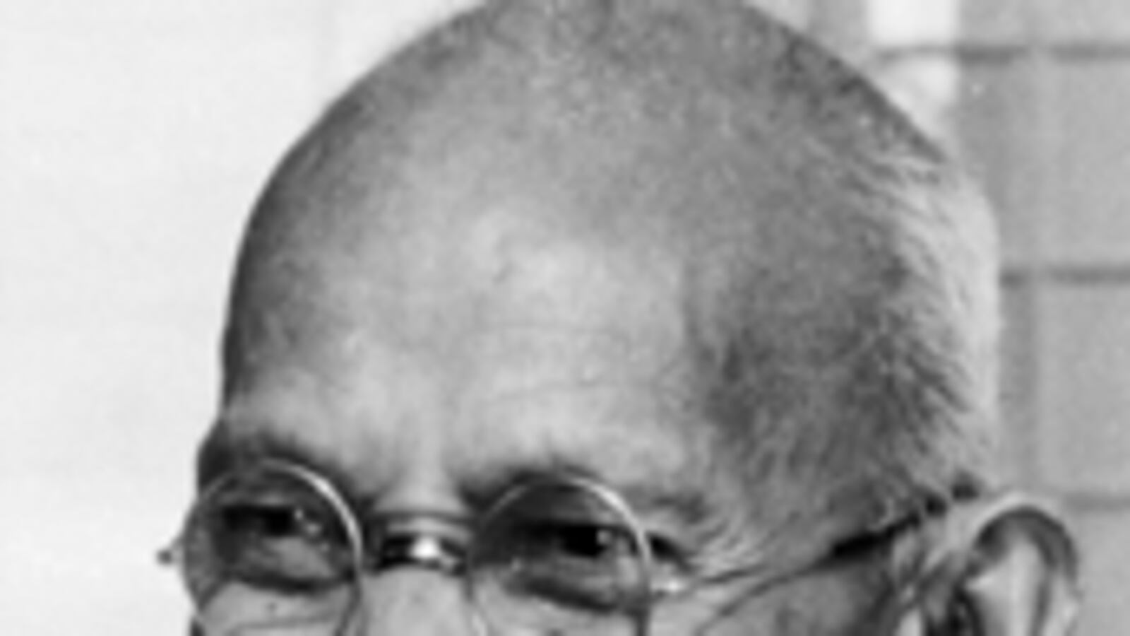 articles/2009/03/01/ghandis-few-possessions-go-up-for-auction-in-new-york/sarlin-indira-gandhi_16176_dsfjxb