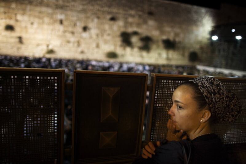 articles/2012/09/17/a-sweet-new-year-to-all/rosh-western-wall-openz_kabl3o