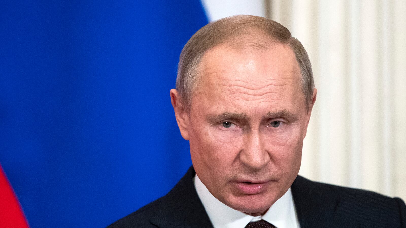 2020-10-08T112805Z_781381243_RC2BEJ9N6PU3_RTRMADP_3_RUSSIA-POLITICS-NAVALNY-FRANCE_ihukiv