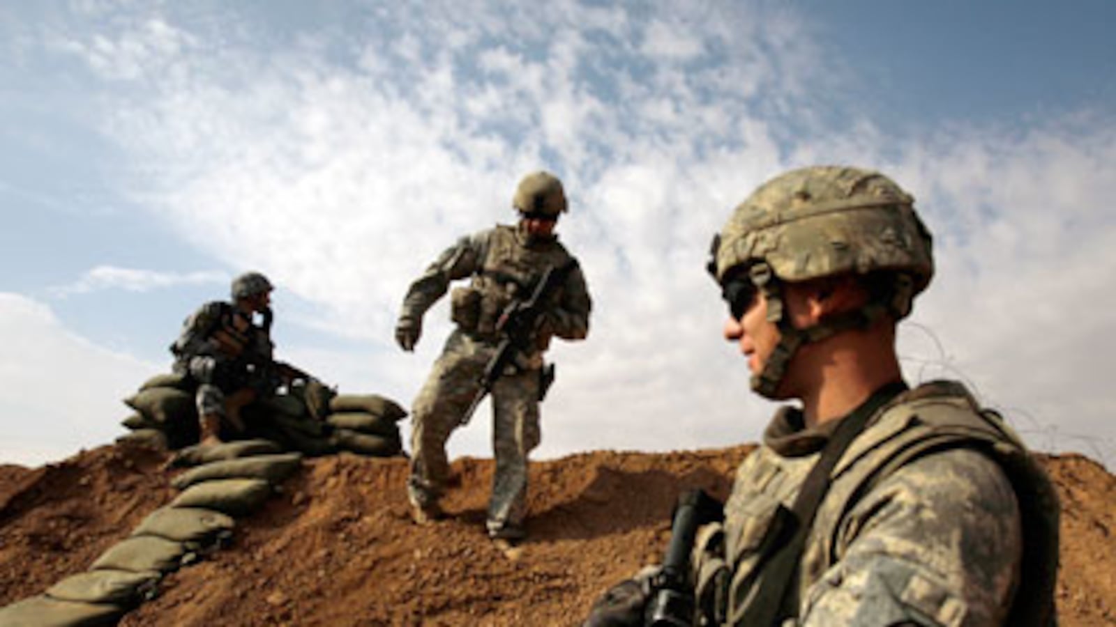 cheats/2008/11/16/iraqi-cabinet-backs-troops-until-2011/us-troops-in-iraq_4906_fmijex
