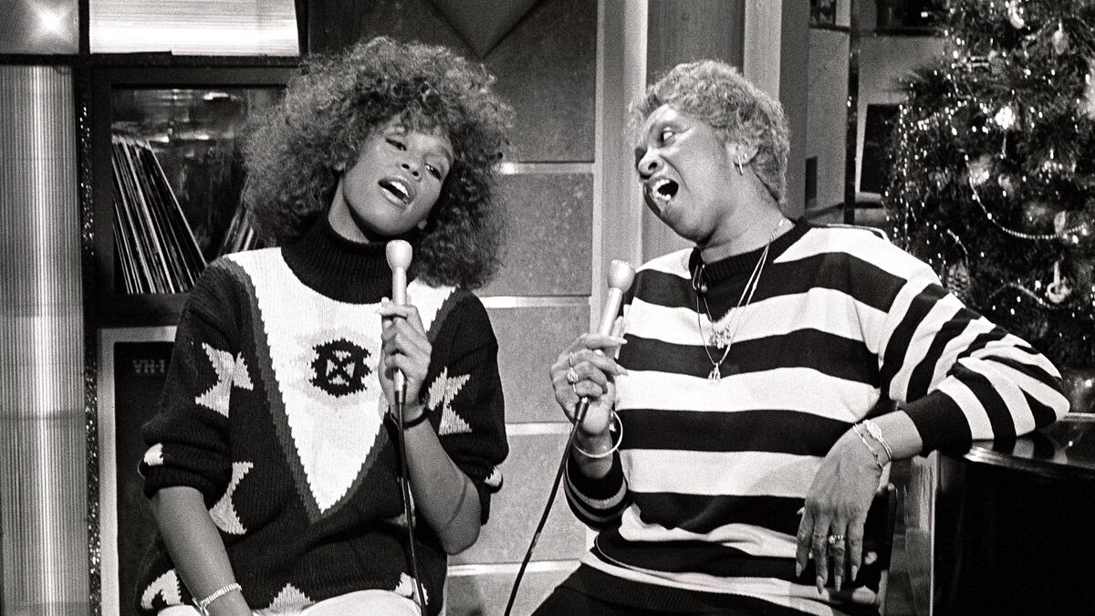 articles/2012/02/12/cissy-houston-on-her-daughter-whitney-she-gives-me-chills/whitney-houston-cissy-houston_a8ipqs