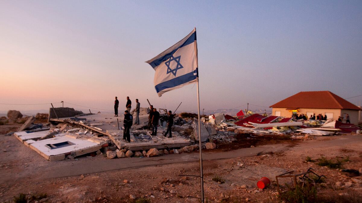 articles/2013/09/20/dear-israeli-right-this-is-what-anti-semitism-means/israel-settlement-gershom_pekbkl