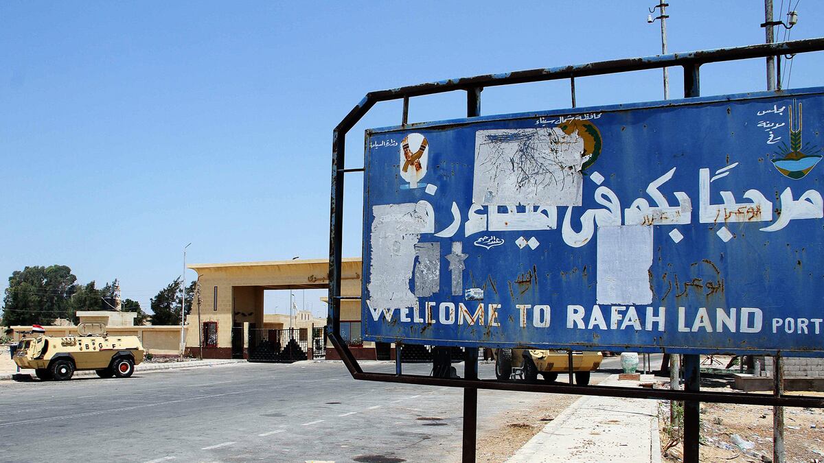 articles/2012/10/03/tension-rises-but-israel-and-egypt-stick-to-economic-pact/egypt-israel-trade-relations-gittleson-tease_r5lehe