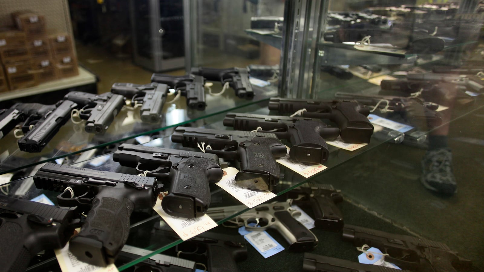 articles/2012/12/11/concealed-carry-s-illusion-of-safety/149080270_wmvump