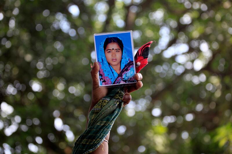 galleries/2013/05/04/week-in-photos-may-4-2013/130503-potw-08-bangladesh_huv4ao
