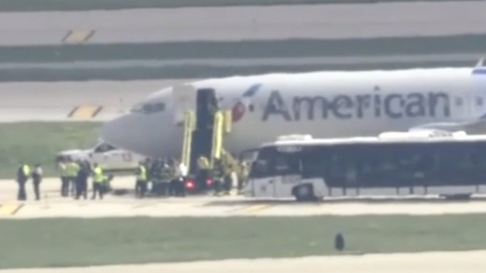 A major U.S. airport was hit by tire failures on two separate jets within hours of each other. The Federal Aviation Administration has launched an investigation into both incidents, which took place on Monday at Chicago’s O’Hare International.