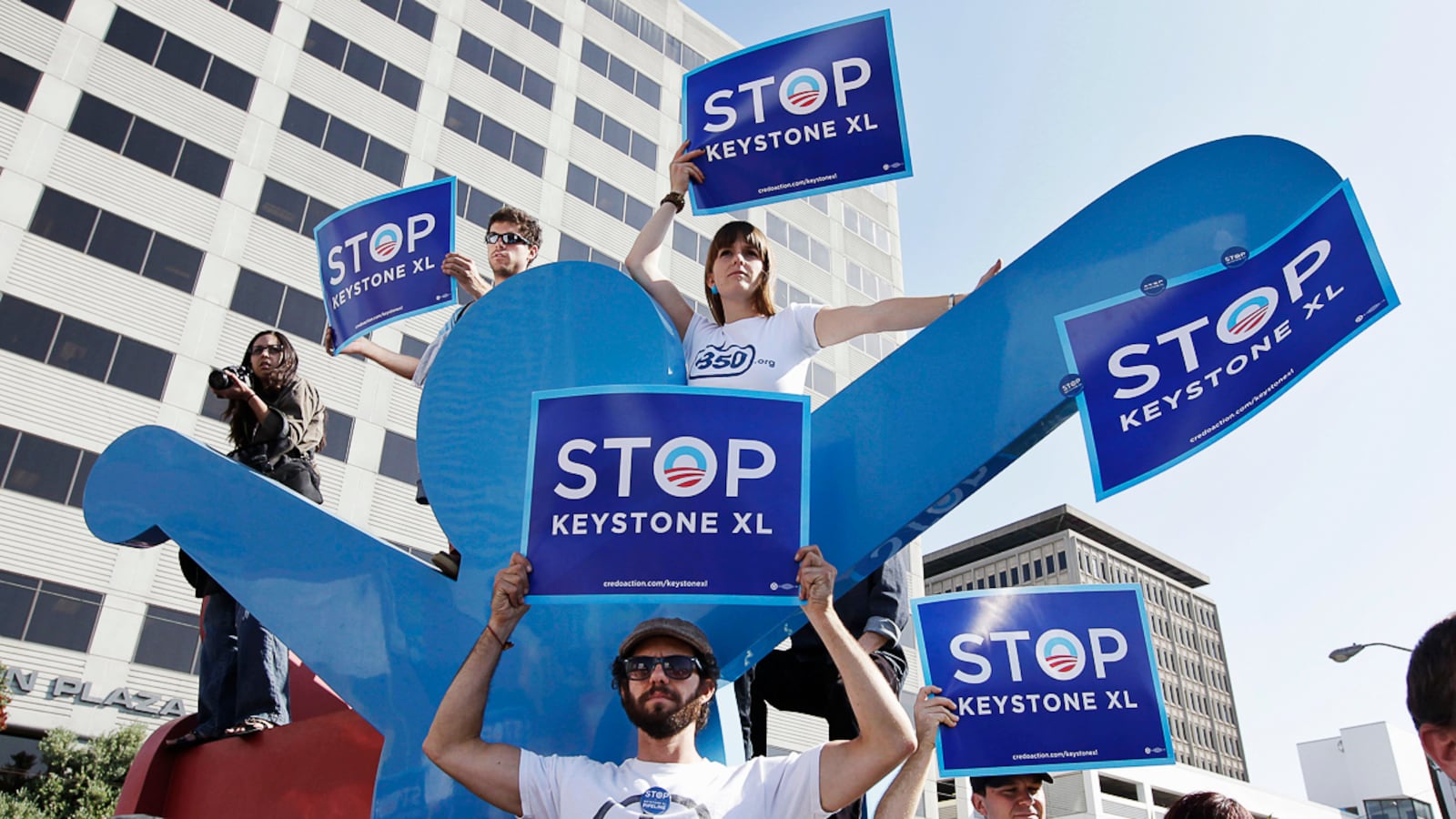 articles/2011/11/10/obama-delays-keystone-pipeline-at-least-twelve-months/keystone-pipeline-delayed-obama-stone_kf4qhm