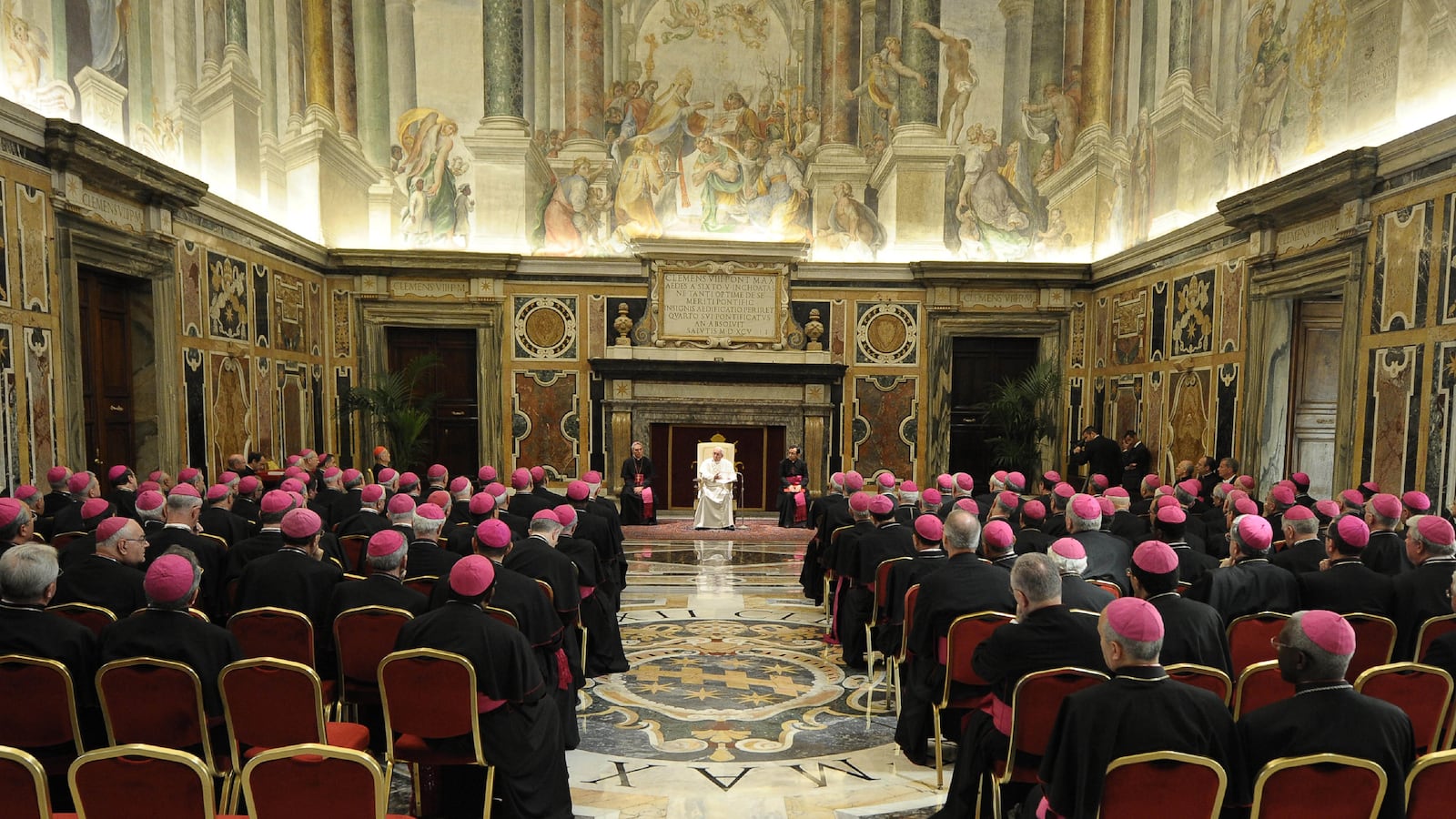 articles/2013/07/11/pope-expands-sex-abuse-laws-in-response-to-u-n-criticisms/130711-Nadeau-Vatican-sex-cheat_bw324r