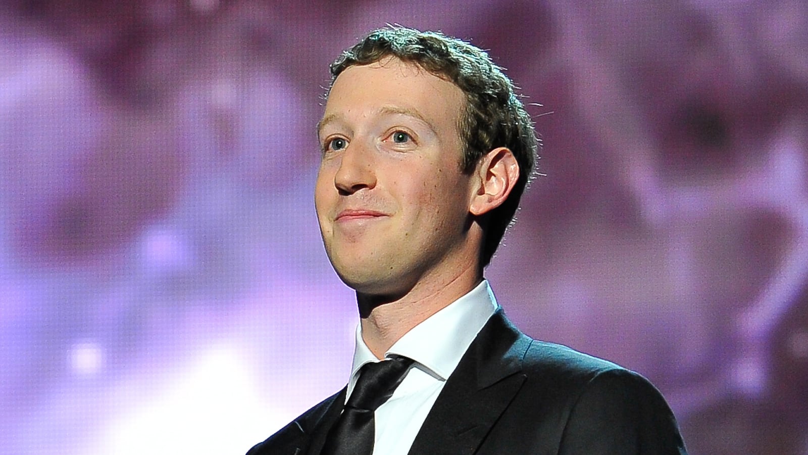 cheats/2014/02/19/zuck-buys-app-worth-16-instagrams/140219-zuck-cheat_xagzep